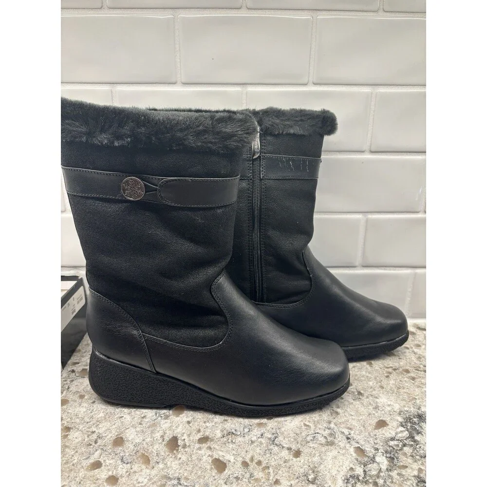 Khombu‎ Women’s Size 9 Waterproof Black Winter Boots Flaw